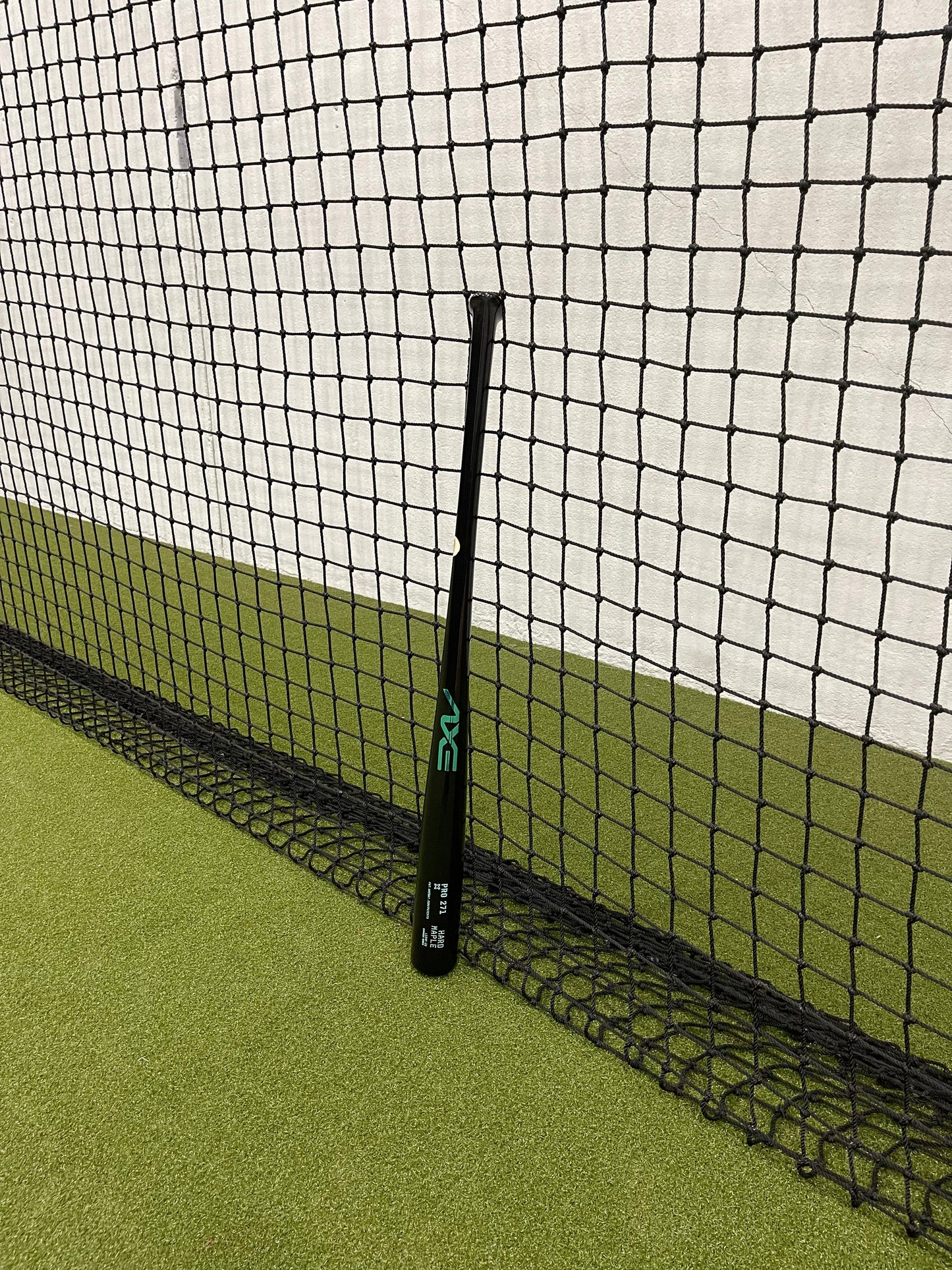 Axe Pro Series Maple Wood Baseball Bat  | 271 Turn | Axe Handle