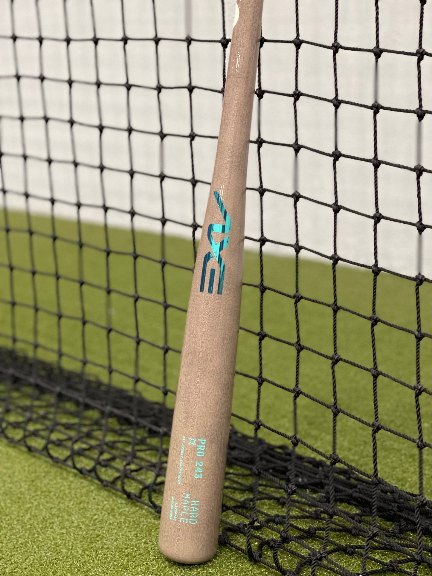 Axe Pro Series Maple Wood Baseball Bat  | 243 Turn | Axe Handle